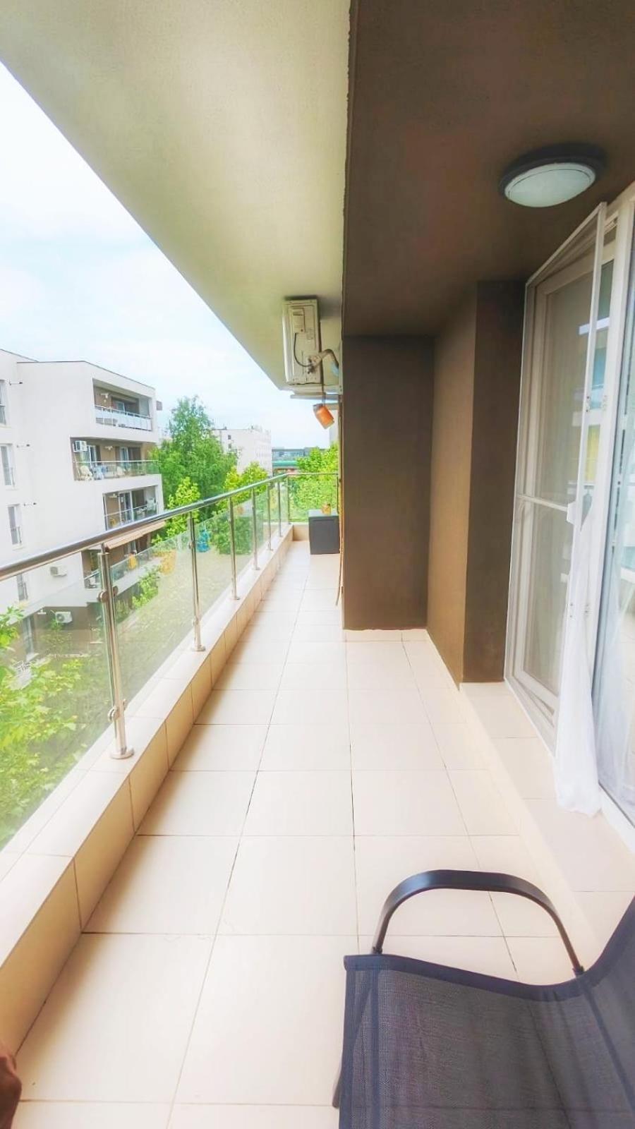 Airport Apartment 70 Squared Meters Otopeni Exterior photo