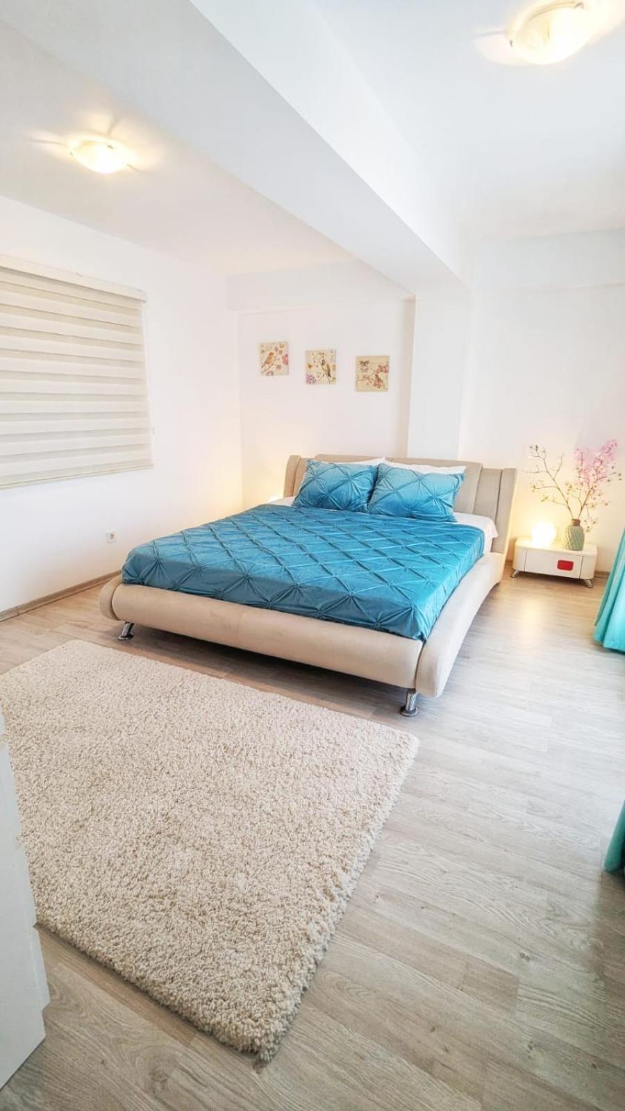 Airport Apartment 70 Squared Meters Otopeni Exterior photo