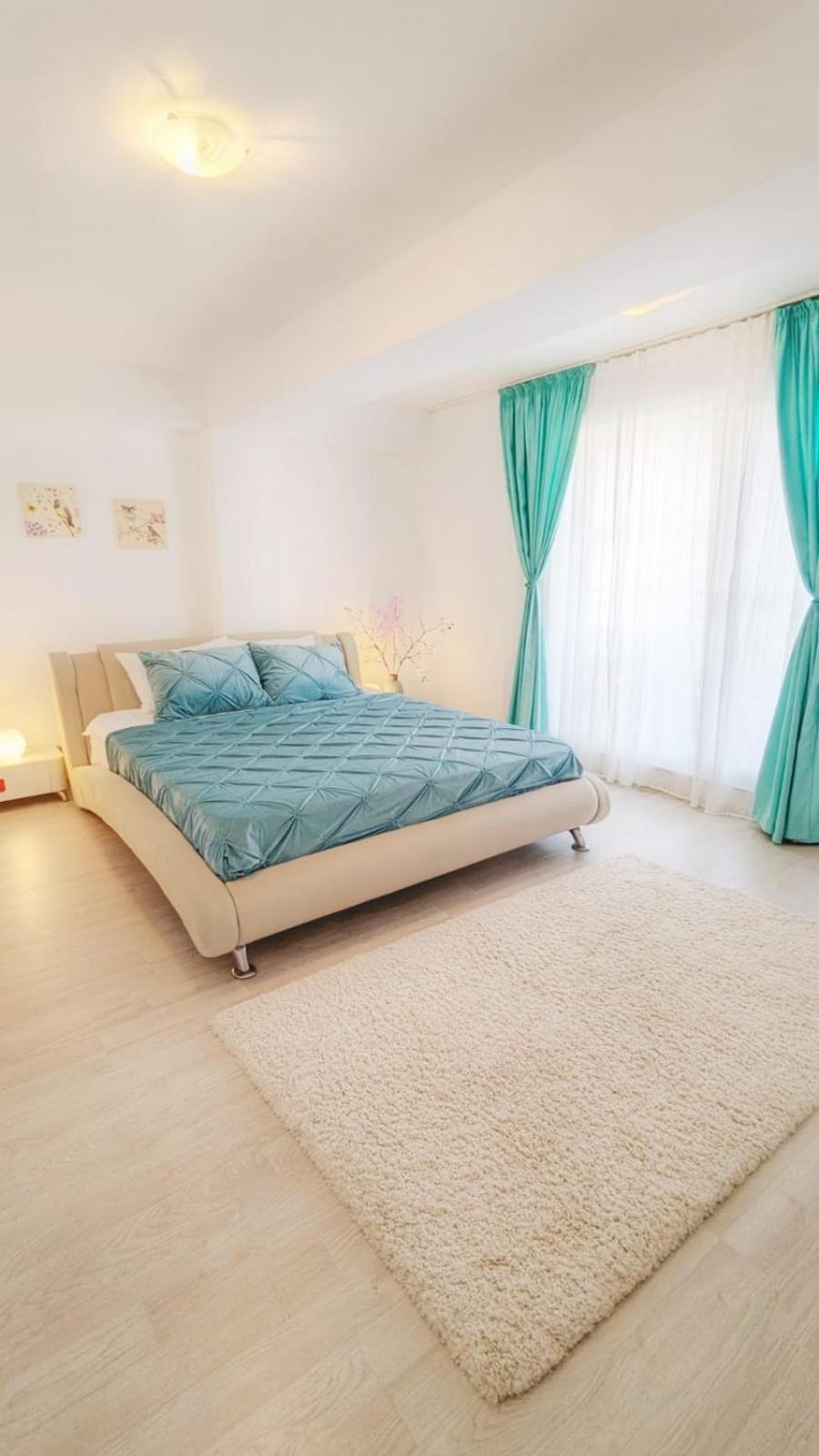 Airport Apartment 70 Squared Meters Otopeni Exterior photo